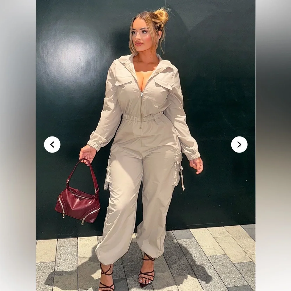 Cream and Silver High-Waisted Jumpsuit with Tapered Legs - Picture 4 of 5